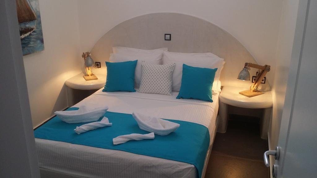 Santoxenia Luxury Villa Kamári エクステリア 写真