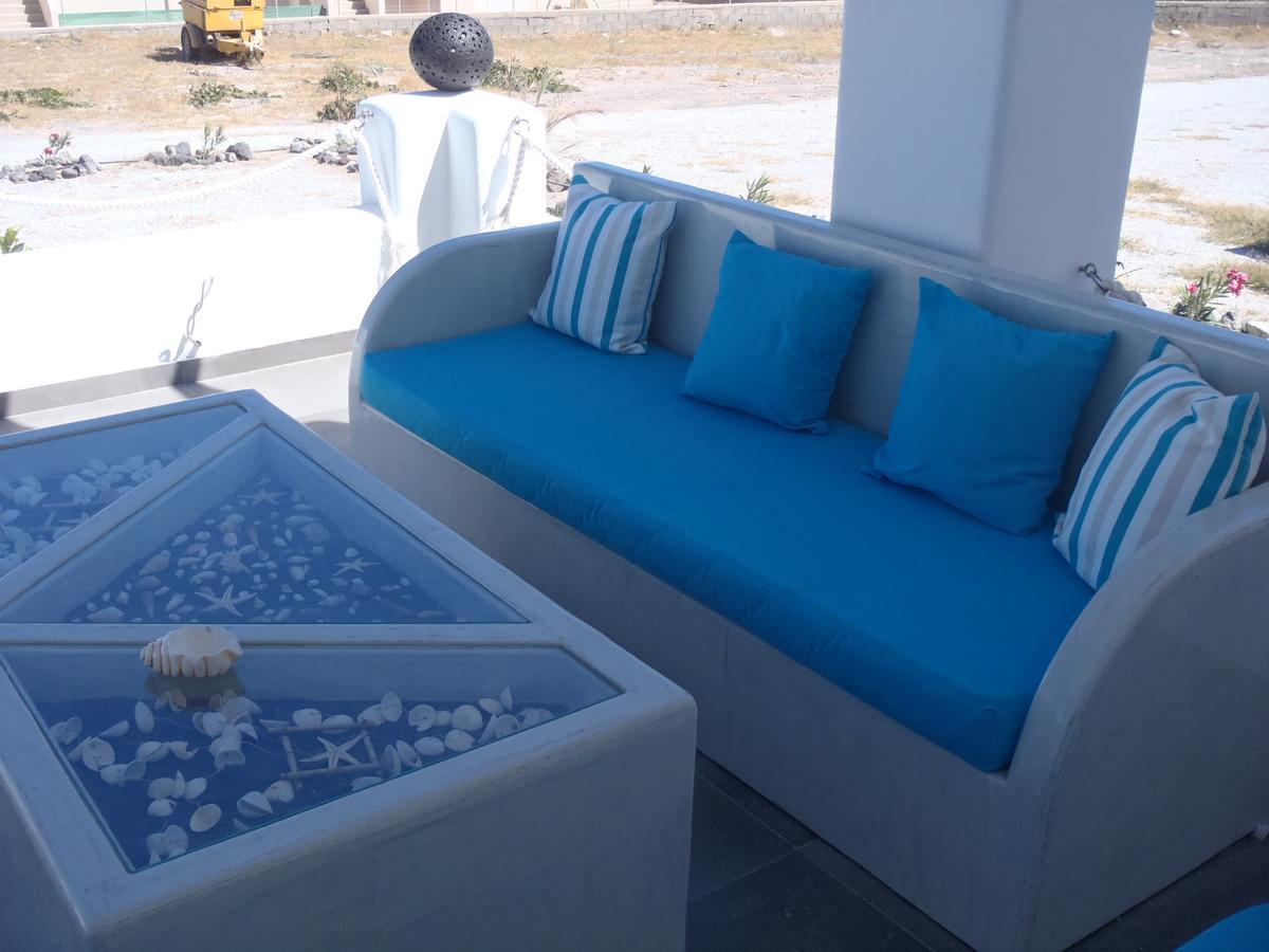 Santoxenia Luxury Villa Kamári エクステリア 写真