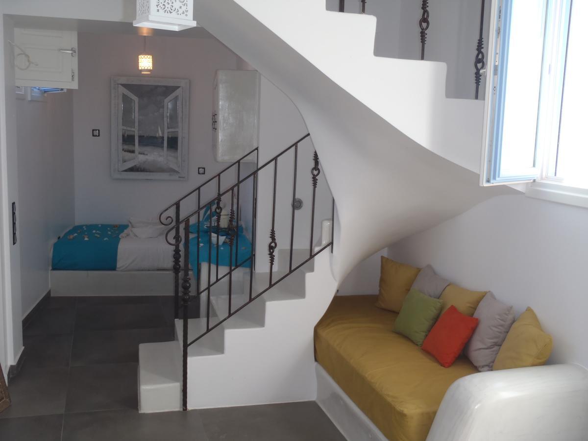 Santoxenia Luxury Villa Kamári エクステリア 写真