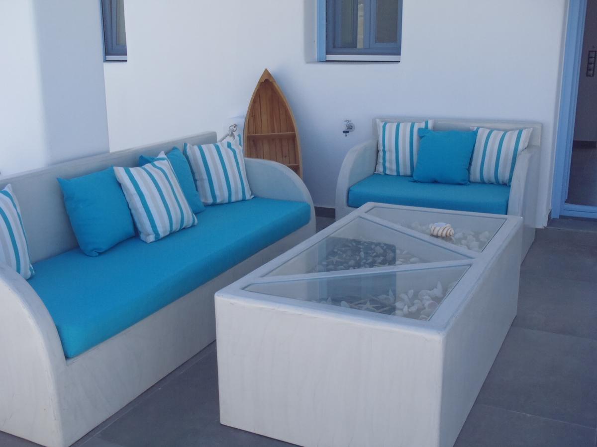 Santoxenia Luxury Villa Kamári エクステリア 写真