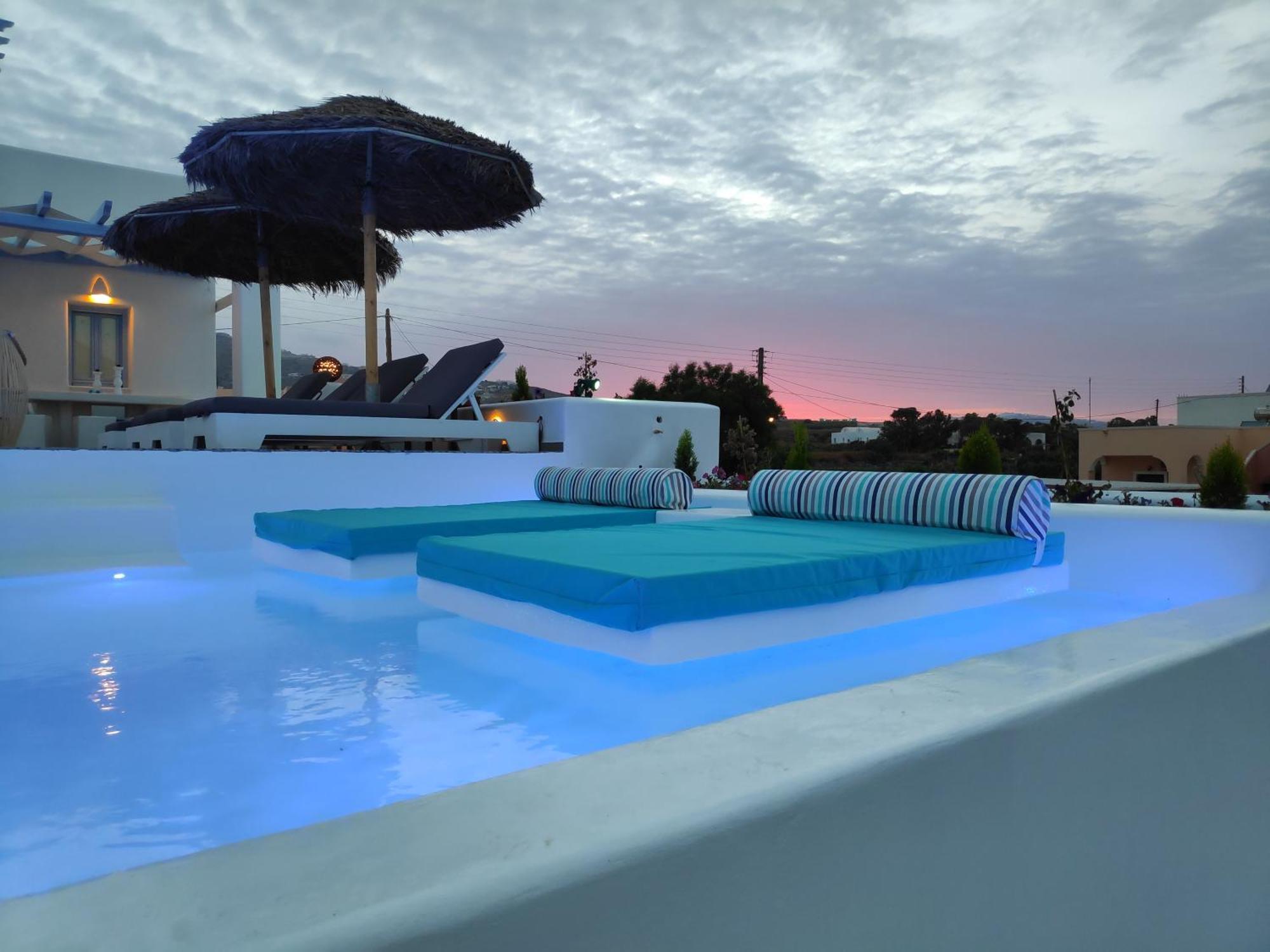 Santoxenia Luxury Villa Kamári エクステリア 写真